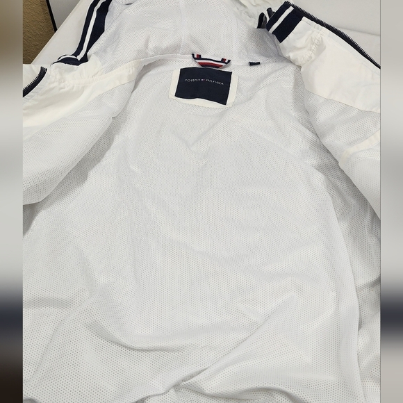 TOMMY HILFIGER Boathouse Hooded Bomber Jacket White XL - Picture 6 of 7